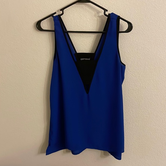 Express Tops - Express Color Block Top